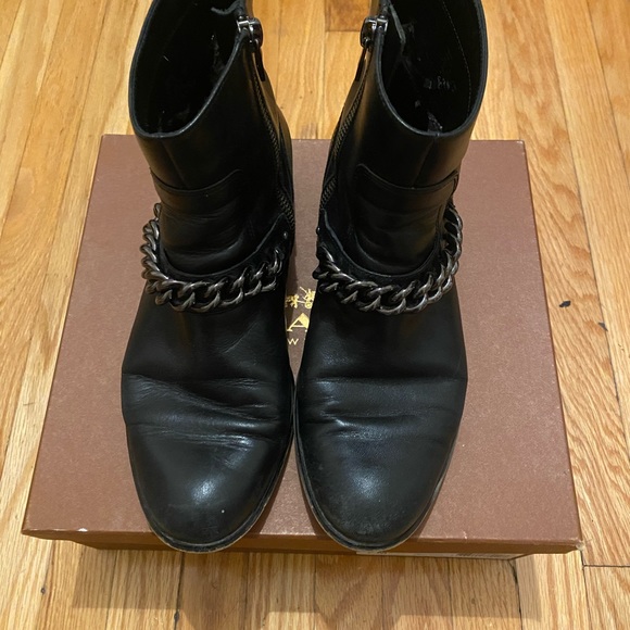 Leather bootie, super comfortable wore them only a few times. Brand is coach - Picture 3 of 6